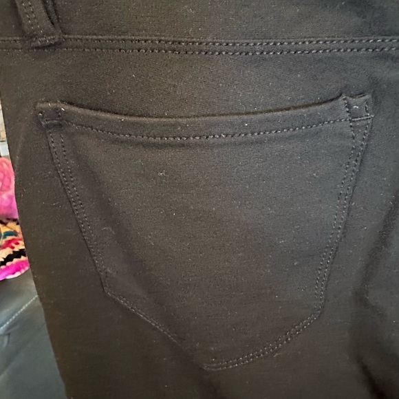 Ann Taylor the super skinny fit black zip up pants. Size 8P - Picture 3 of 5